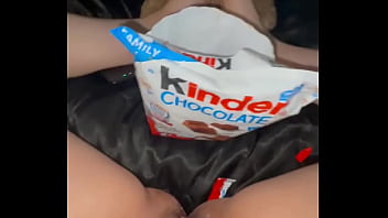 Cewek Arab 18 Tahun Perawan Di Beverly Hills Ngesex Dengan Coklat Di Memeknya, Masturbasi Dan Pengen Dientot Bbc Sekarang Juga