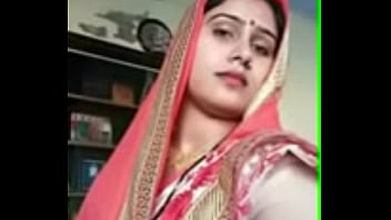 Bhabhi Ki Gandi Baatein, Chodne Ki Baatein Karti Hui
