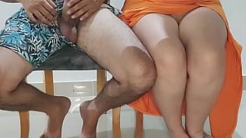 Casada Cachonda Colombiana Se Coge Al Hermanastro A Escondidas Del Marido