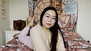 Gadis Cina Imut Ini Sangat Antusias Saat Membuat Video Masturbasi Untuk Kami