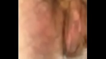 Gadis Tionghoa Imut Menggoda Dengan Goyangan Panas Di Depan Webcam