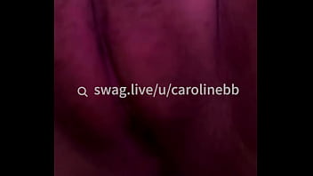 台灣騷貨@carolinebb 正在直播被內射 快來swag.live看她的淫蕩表演