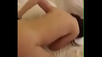 Menggila Ranjang Dengan Sahabatku Yang Dari China