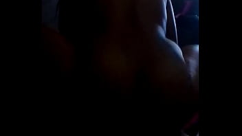 Goyang Mantan Di Ranjang Saat Suami Lagi Lembur