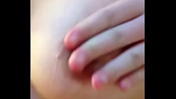 Payudara Besar Gadis Tiongkok Yang Menggoda