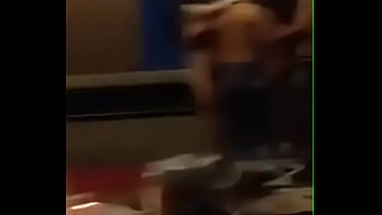 掃不掉的淫蕩！中國情色ktv現場直擊 男女激戰3p濕身裸照全流出