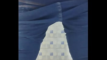 Kamera Tersembunyi Di Kamar Mandi Ibu Teman Baikku Yang Hot