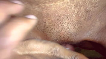 Bercinta Liar Dengan Ibu Rumah Tangga Seksi Di Tengah Malam