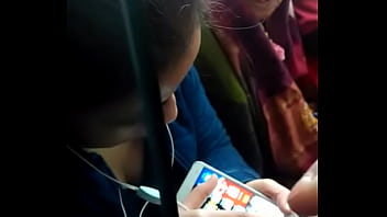 Desi Bhabhi Yang Menggoda Dan Menggairahkan