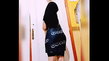 Rutin Seksi Cewek Arab Berhijab Dengan Pantat Besar Montok (video Pertama)