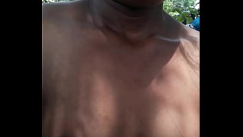 Gadis Desa Menggoda Dengan Tetek Montoknya