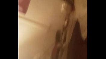 Bertemu Ibuku Sendirian Di Kamar, Dia Menggodaku Untuk Bercinta Sebelum Pacarku Pulang Dan Menangkap Basah Kami