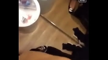 Kamar Ganti Uniqlo Sanlitun Yang Menggoda