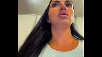 Orang Rusia Berpesta Poran