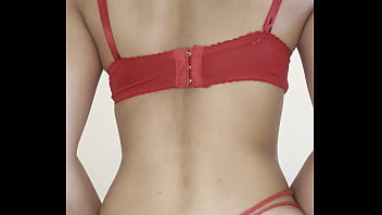 Muslimah Berkerudung Arab Pamer Pantat Montok, Bokong Bulat Dan Seksi, Sensasi Erotis Di Balik Hijab