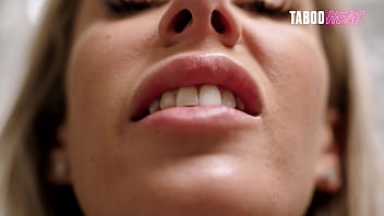 Ibu Tiri Membuatmu Keluar Hanya Dengan Mulutnya – Nikki Brooks – Asmr