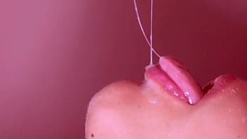 Istri Jepang Yang Ahli Melayani Dengan Mulutnya