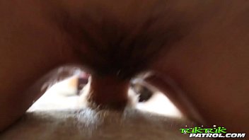 Gadis Thailand Doyan Kontol Putih Digoyang Habis-habisan