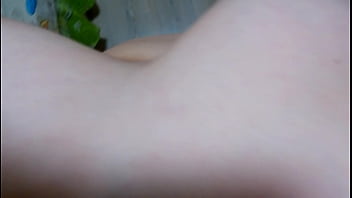 Gadis Amatir China Dengan Payudara Besar Yang Menggoda